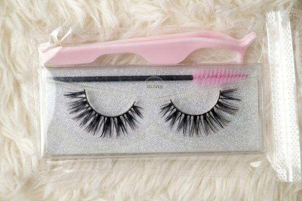 Baby Girl Lashes - Image 4